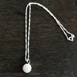 🌸Sparkly Sterling silver necklace🌸